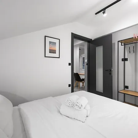 Apartment 8, Nilie Hospitality Mgmt